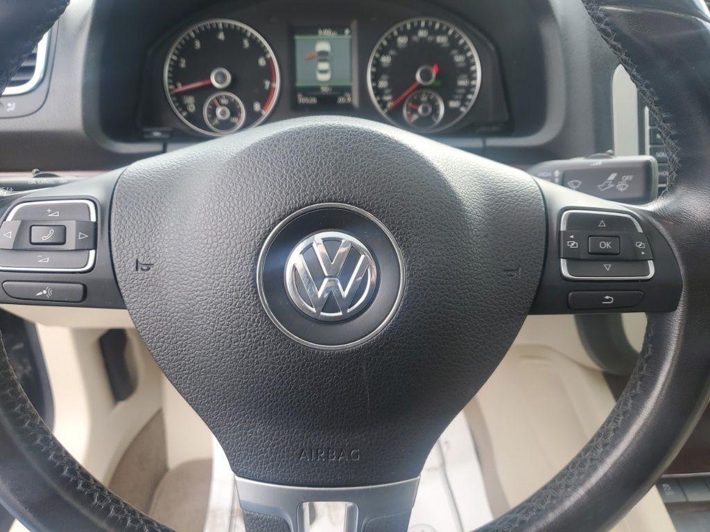 used 2012 Volkswagen Eos car, priced at $8,976