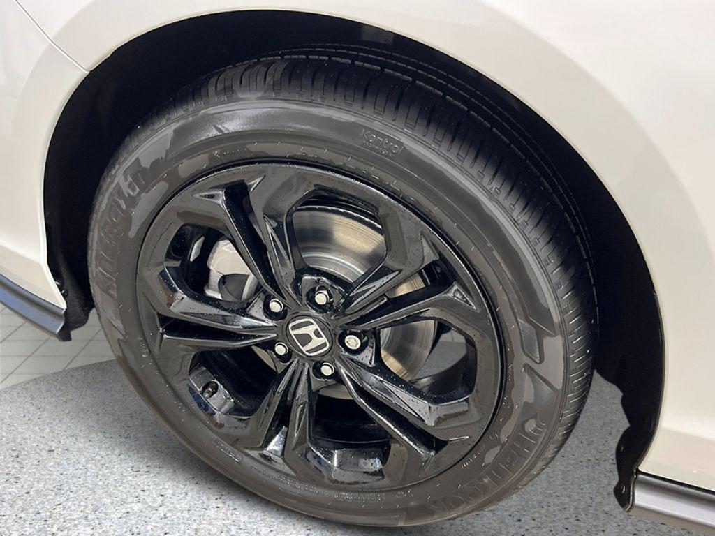 new 2025 Honda Accord car, priced at $32,165