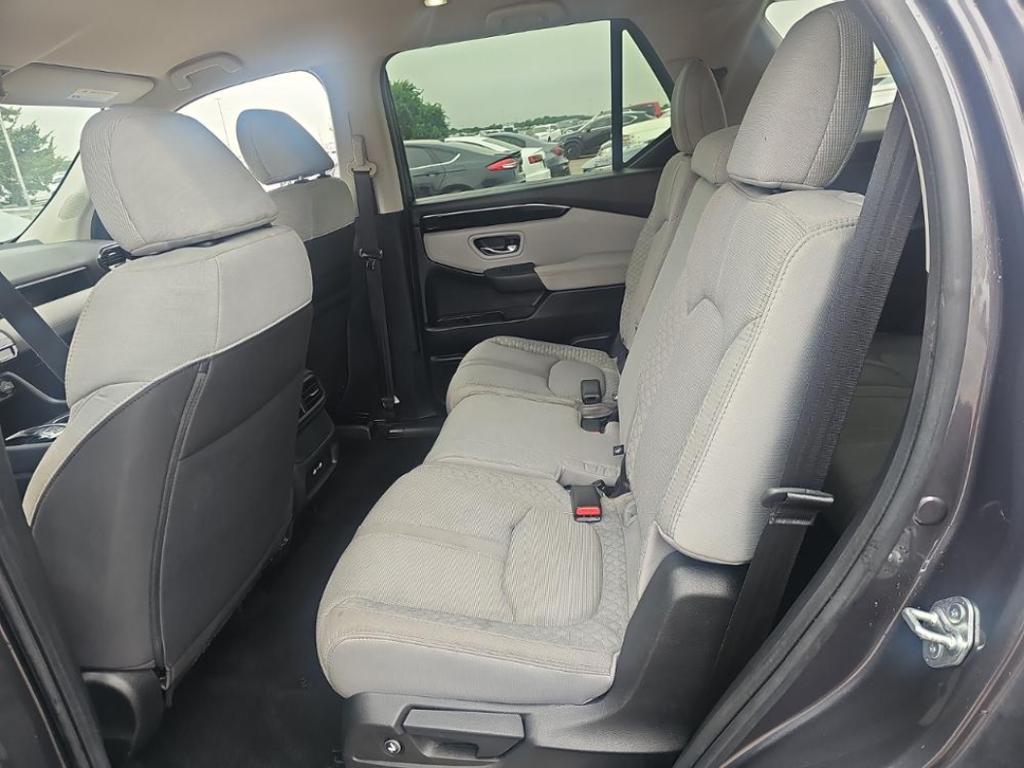 used 2023 Honda Pilot car, priced at $31,619