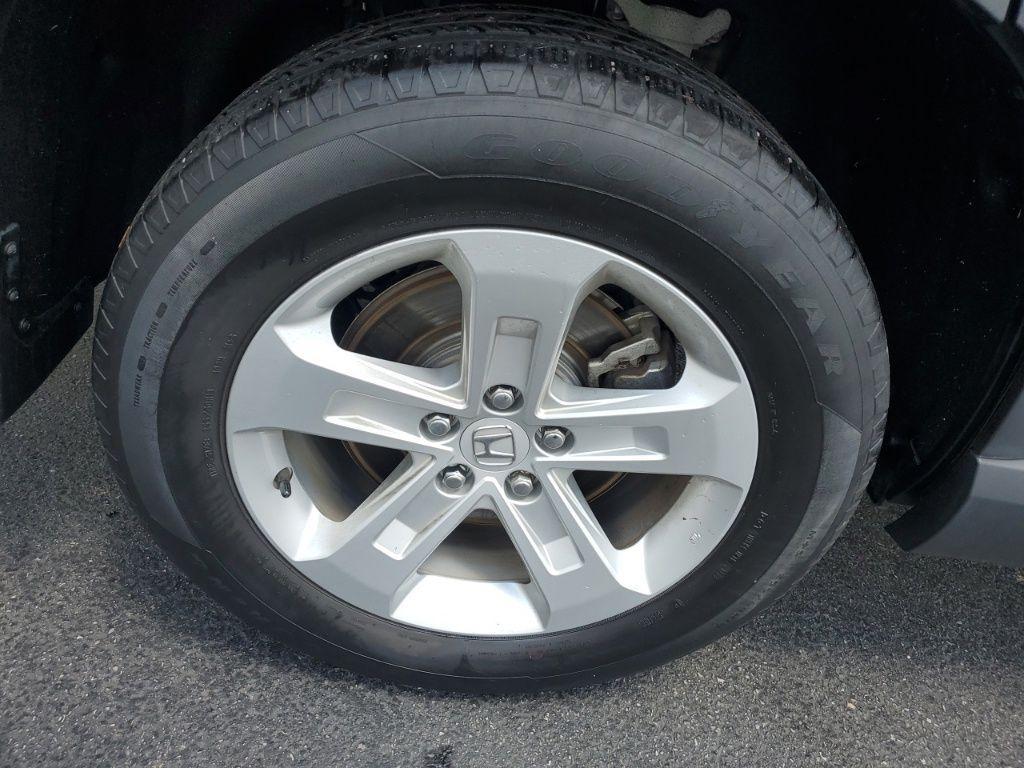 used 2023 Honda Pilot car, priced at $30,997