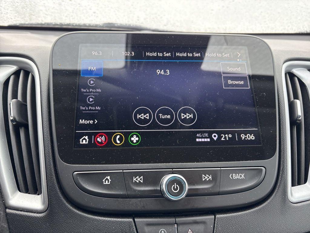 used 2023 Chevrolet Malibu car, priced at $17,998