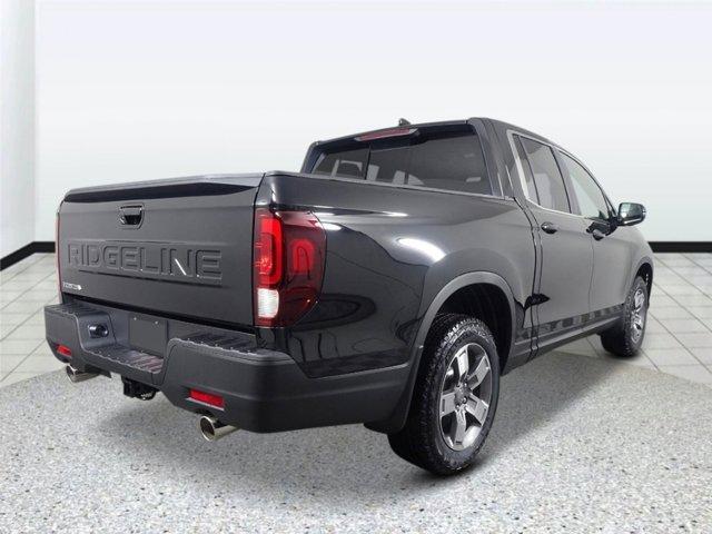 new 2024 Honda Ridgeline car, priced at $43,975