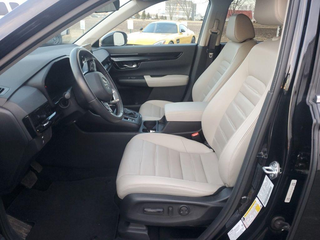 used 2024 Honda CR-V car, priced at $34,997