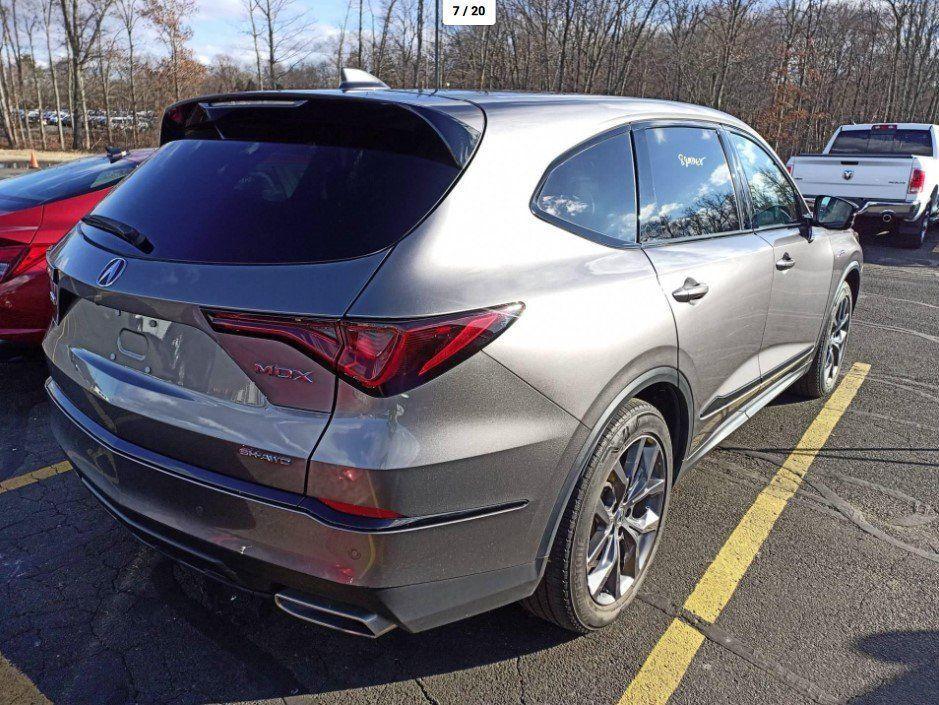 used 2022 Acura MDX car, priced at $39,016