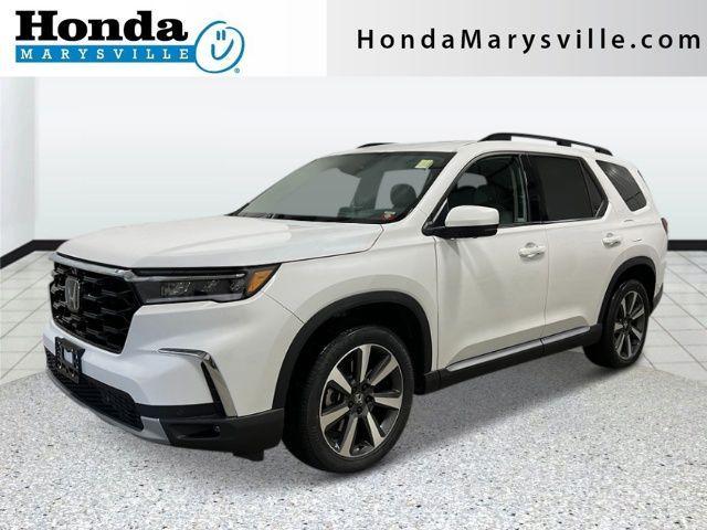 new 2025 Honda Pilot car, priced at $54,930