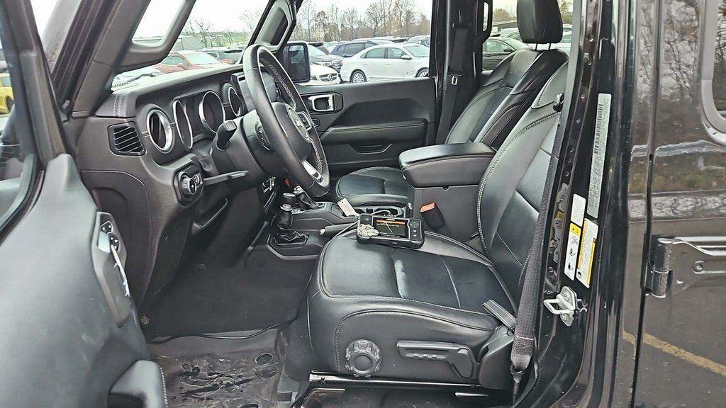 used 2018 Jeep Wrangler Unlimited car, priced at $27,182