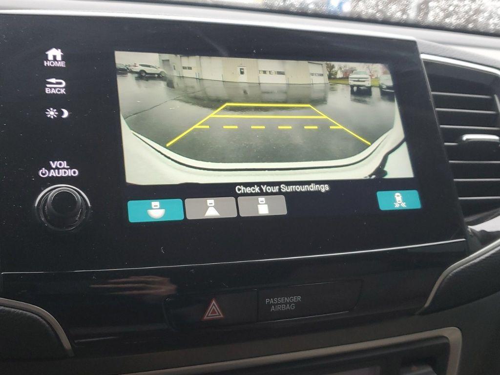 used 2022 Honda Pilot car, priced at $27,337