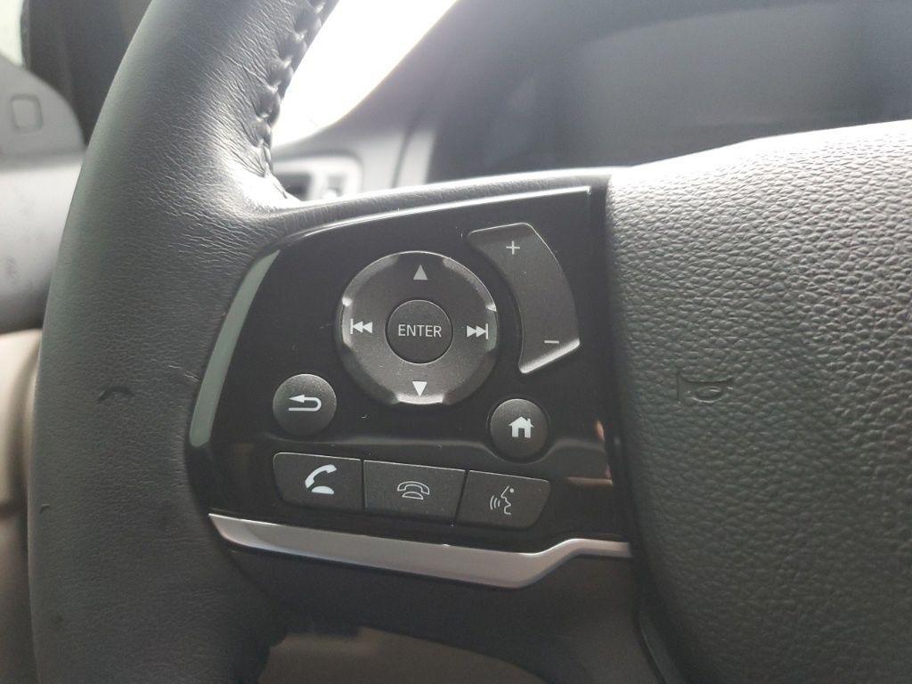 used 2022 Honda Pilot car, priced at $27,337