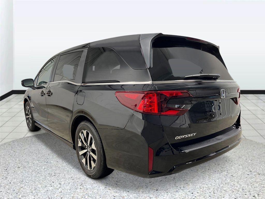 new 2025 Honda Odyssey car, priced at $43,670