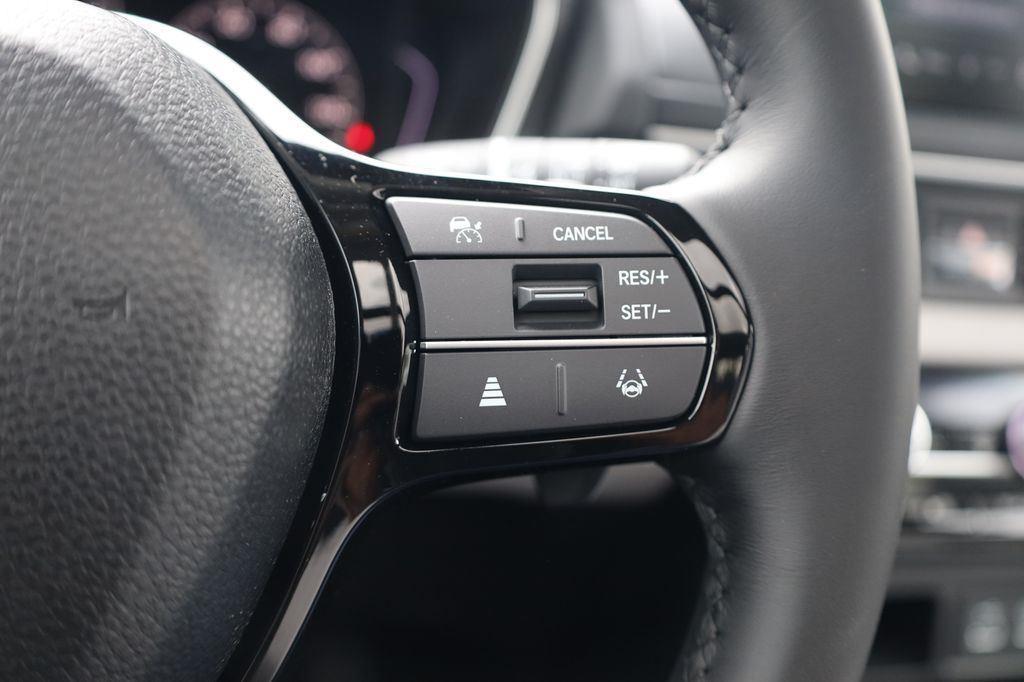 new 2025 Honda Pilot car, priced at $51,095