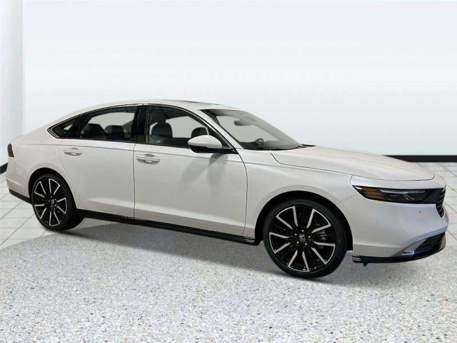 new 2024 Honda Accord Hybrid car, priced at $40,440