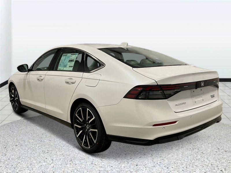 new 2025 Honda Accord Hybrid car, priced at $40,850