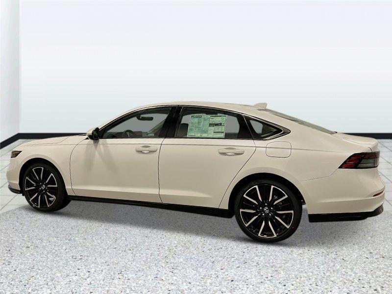 new 2025 Honda Accord Hybrid car, priced at $40,850