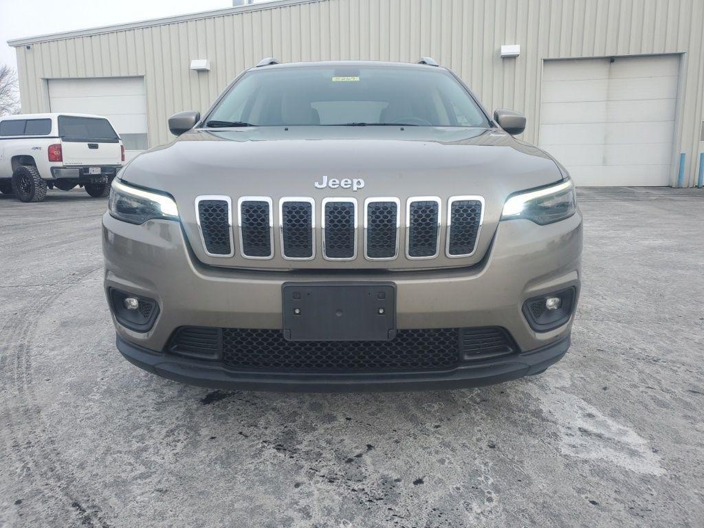 used 2019 Jeep Cherokee car, priced at $13,545