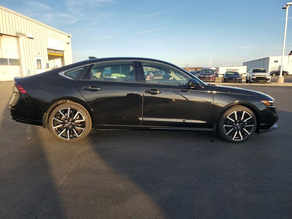 used 2024 Honda Accord Hybrid car, priced at $33,833