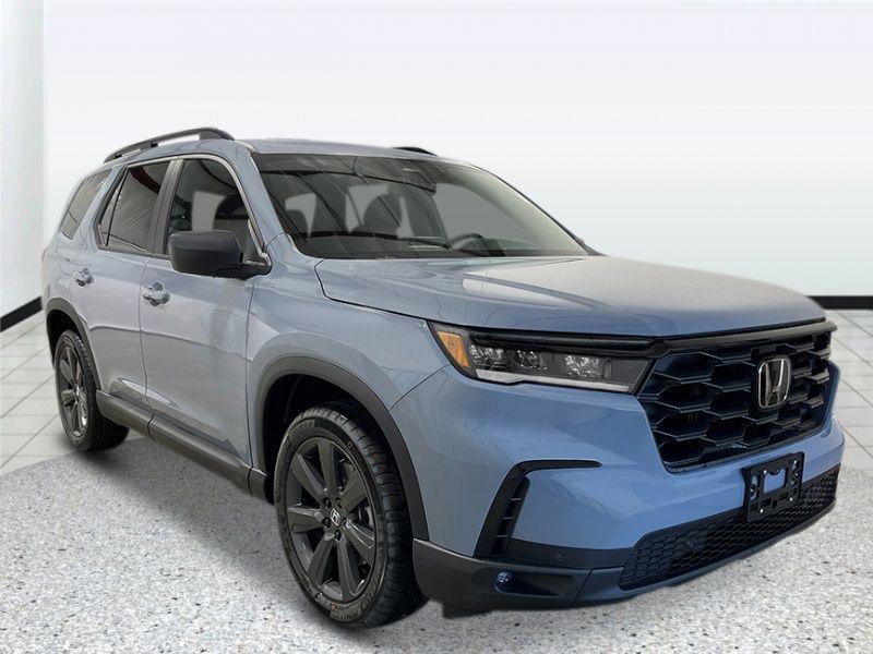 new 2025 Honda Pilot car, priced at $44,150