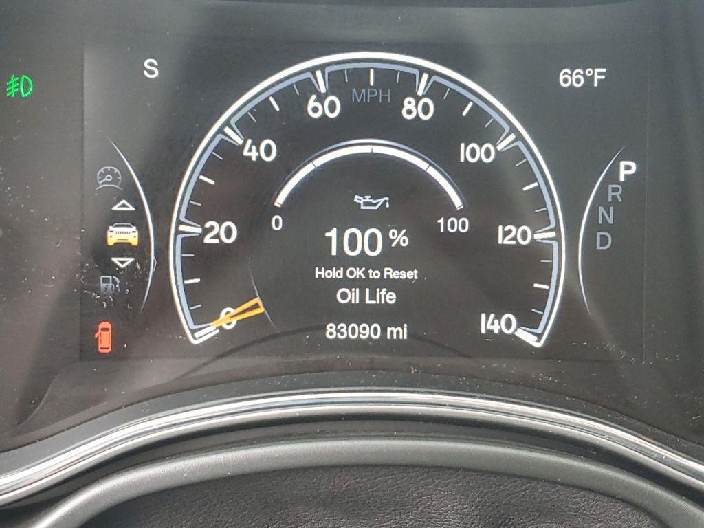 used 2022 Jeep Grand Cherokee WK car, priced at $19,498