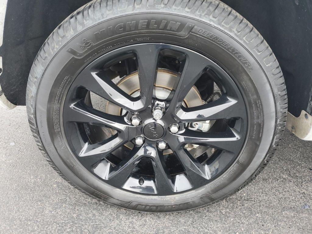 used 2022 Jeep Grand Cherokee WK car, priced at $19,498