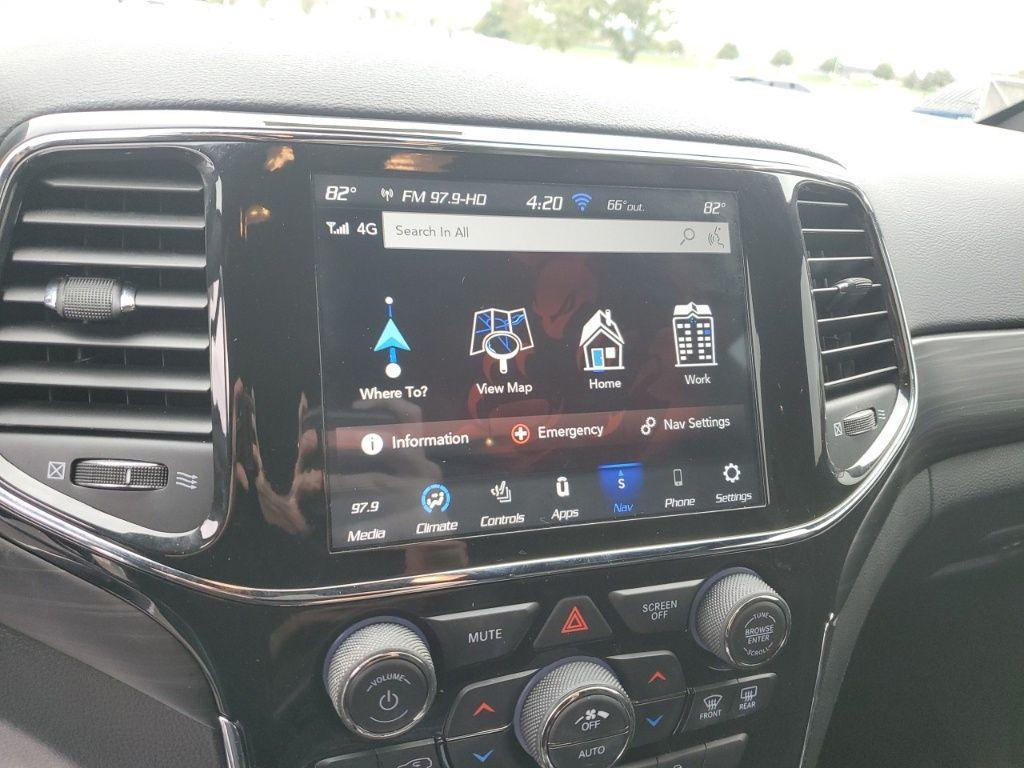 used 2022 Jeep Grand Cherokee WK car, priced at $19,498