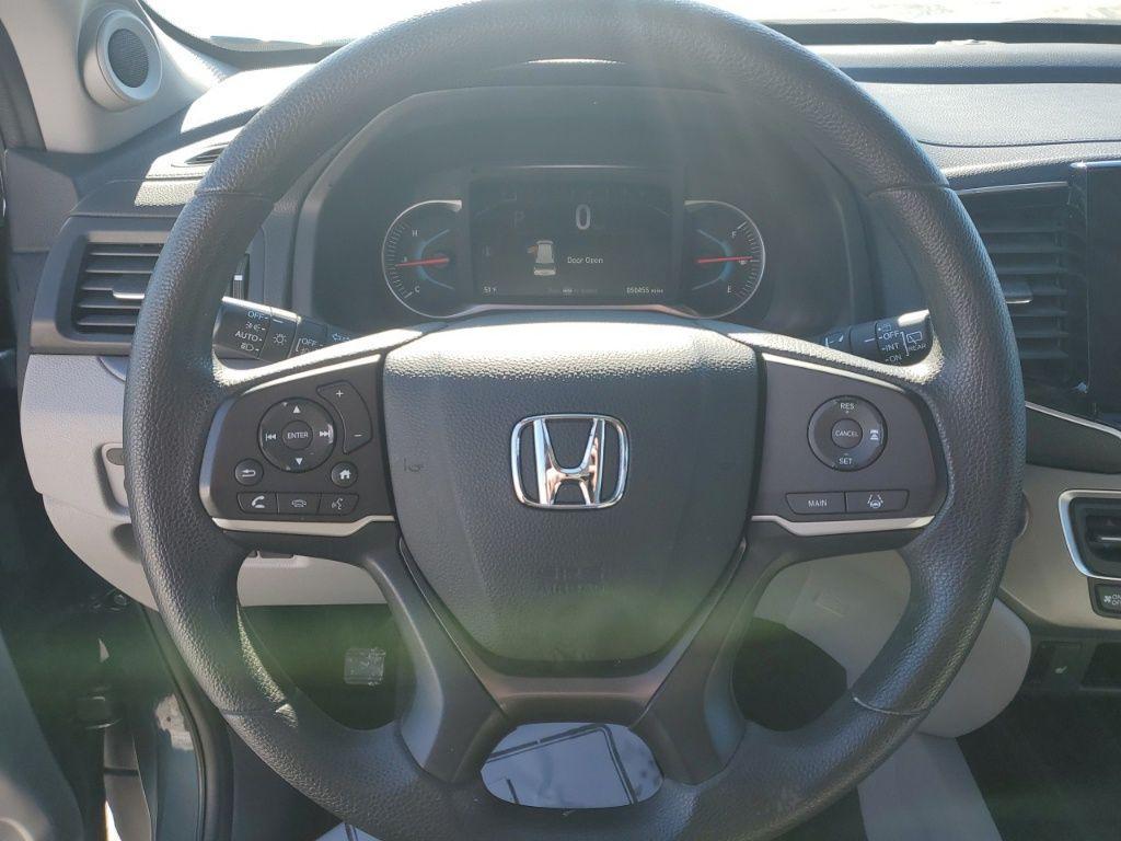 used 2020 Honda Pilot car, priced at $26,117