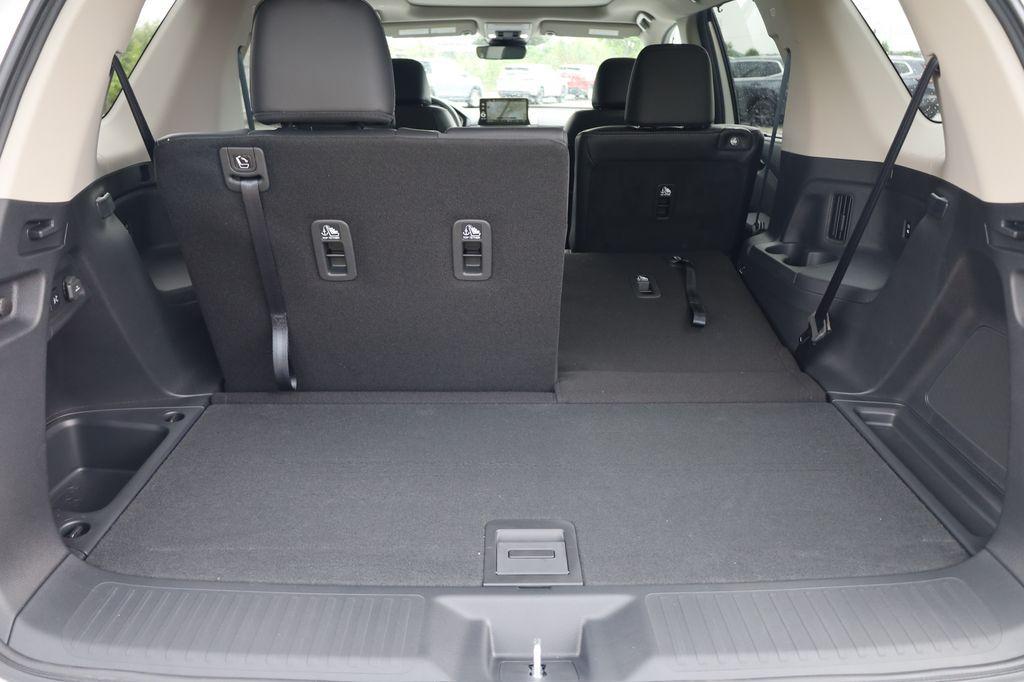 new 2025 Honda Pilot car, priced at $52,280