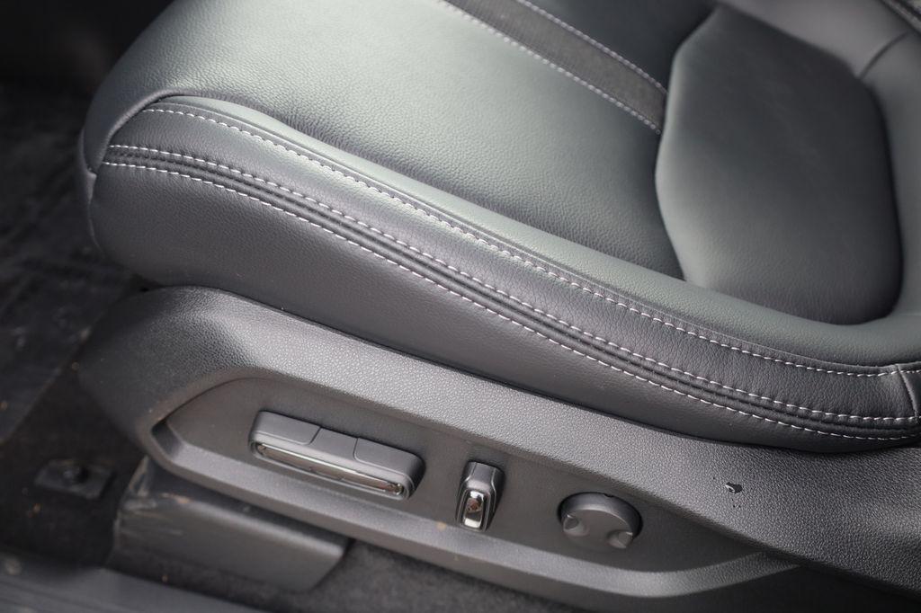 new 2025 Honda Pilot car, priced at $52,280