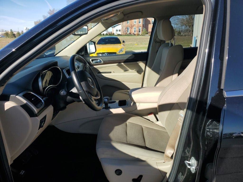 used 2014 Jeep Grand Cherokee car, priced at $6,887