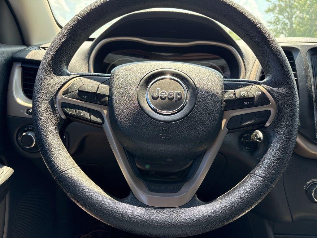 used 2016 Jeep Cherokee car, priced at $11,000