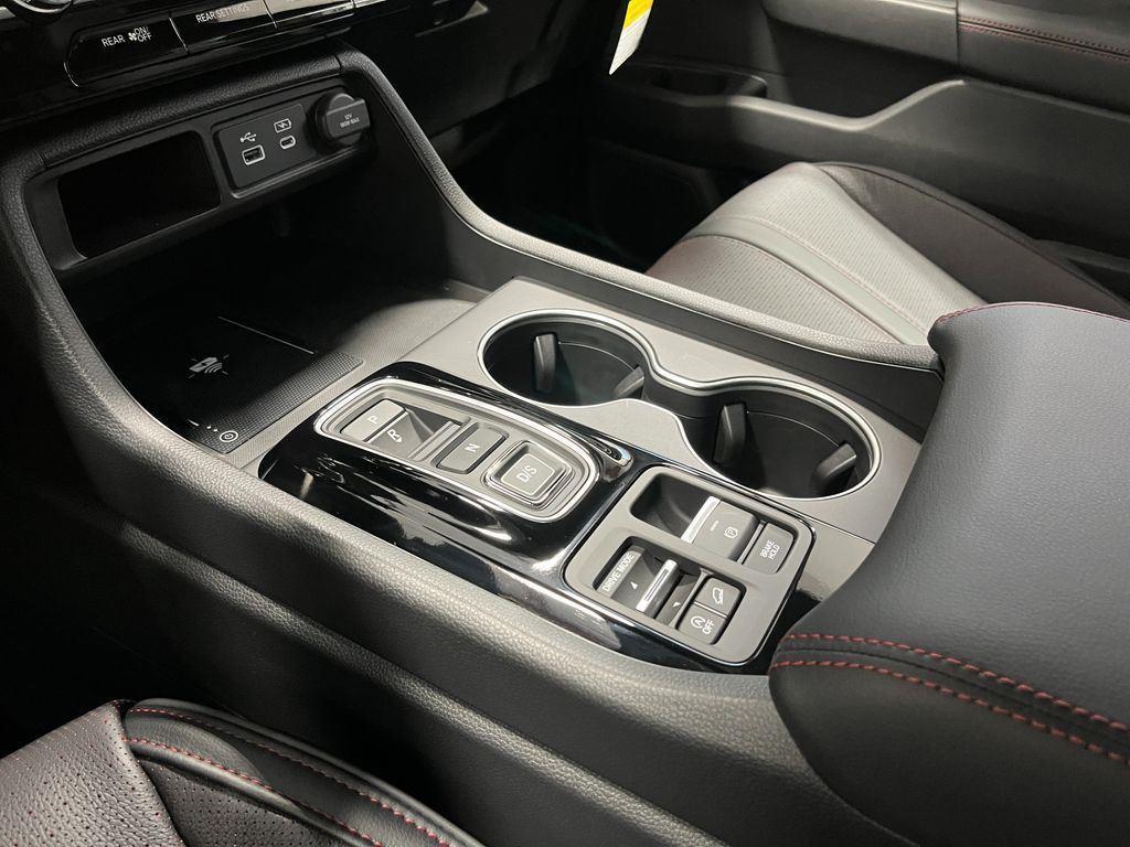 new 2025 Honda Pilot car, priced at $57,260