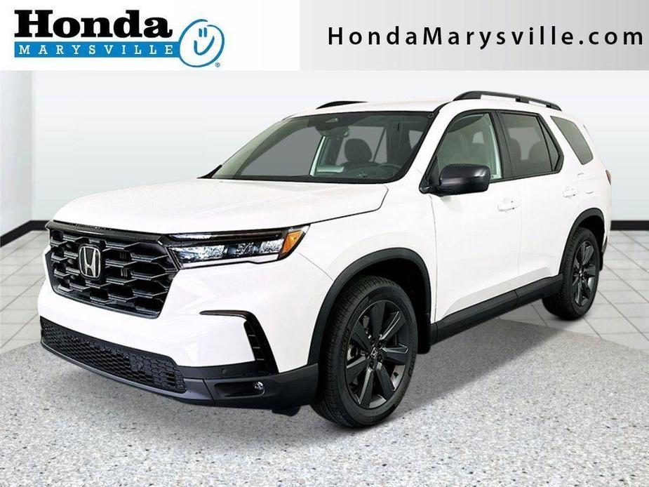 new 2025 Honda Pilot car, priced at $45,330