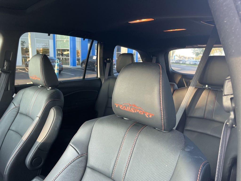 used 2022 Honda Pilot car, priced at $35,359