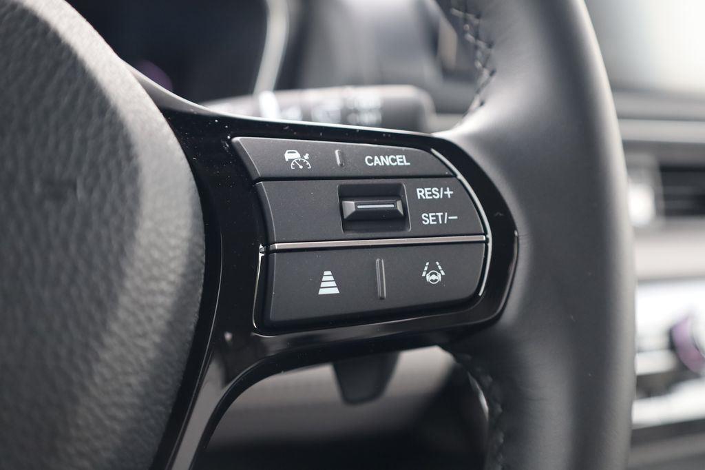 new 2025 Honda Pilot car, priced at $47,550