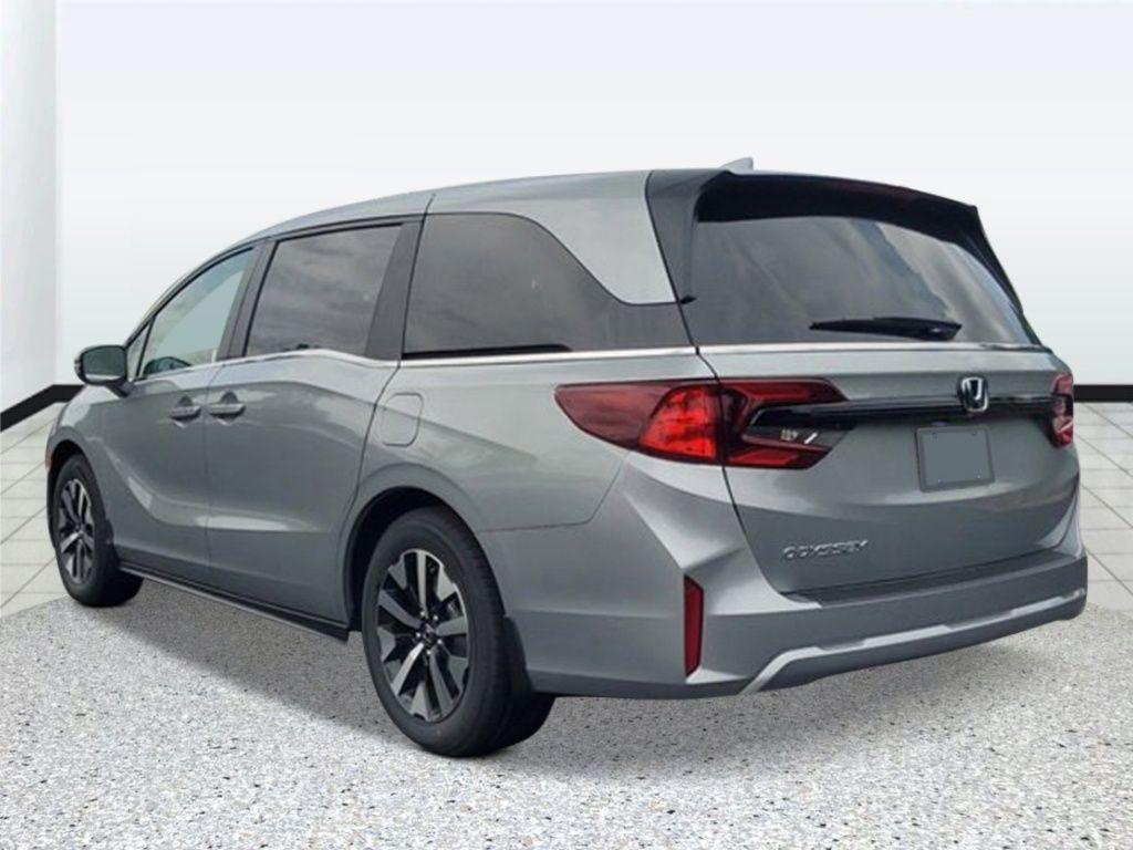 new 2025 Honda Odyssey car, priced at $43,670