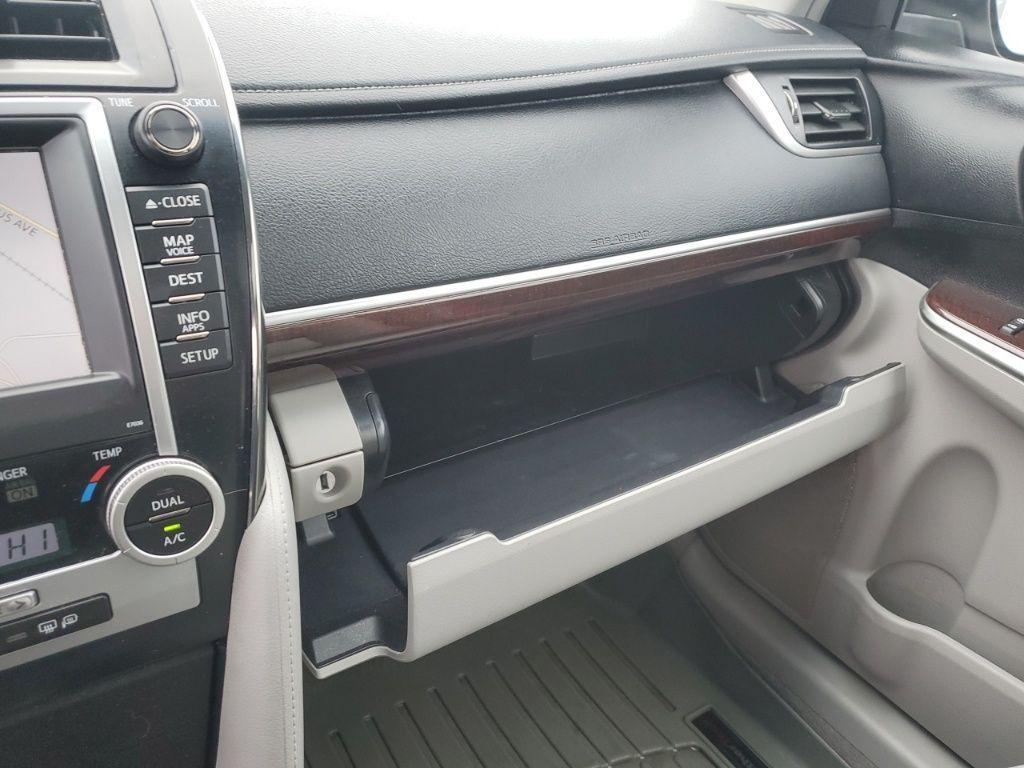 used 2014 Toyota Camry car, priced at $13,337