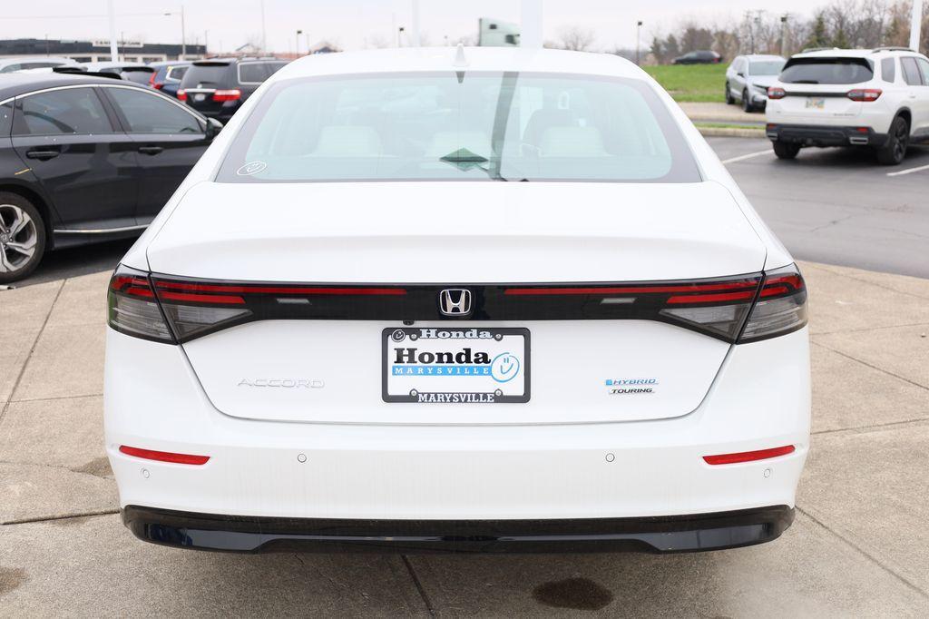new 2025 Honda Accord Hybrid car, priced at $40,905