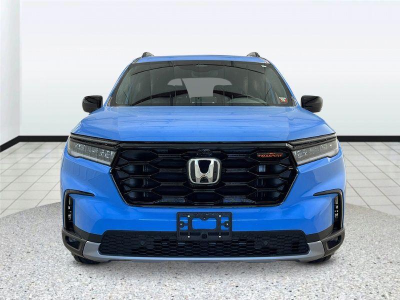 new 2025 Honda Pilot car, priced at $51,250