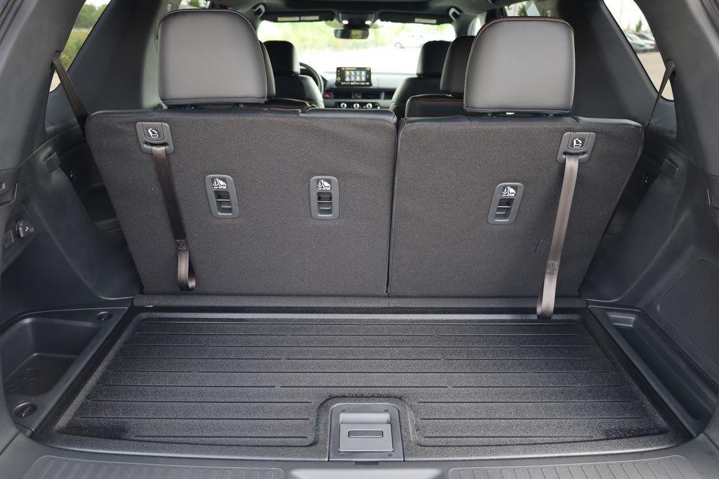 new 2025 Honda Pilot car, priced at $50,850