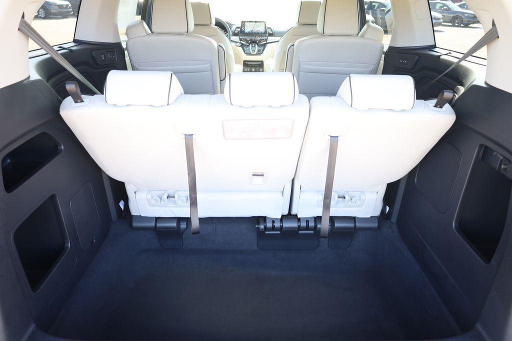 new 2026 Honda Odyssey car, priced at $48,990