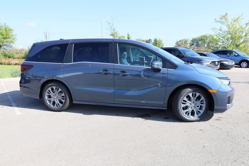new 2026 Honda Odyssey car, priced at $48,990
