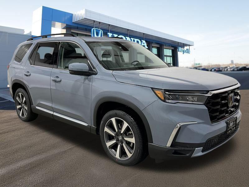 new 2025 Honda Pilot car, priced at $51,550