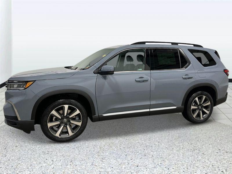 new 2025 Honda Pilot car, priced at $51,550