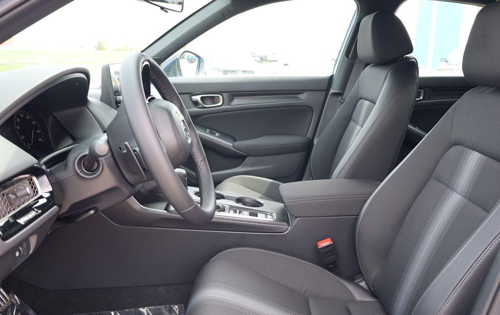 new 2025 Honda Civic car, priced at $28,600