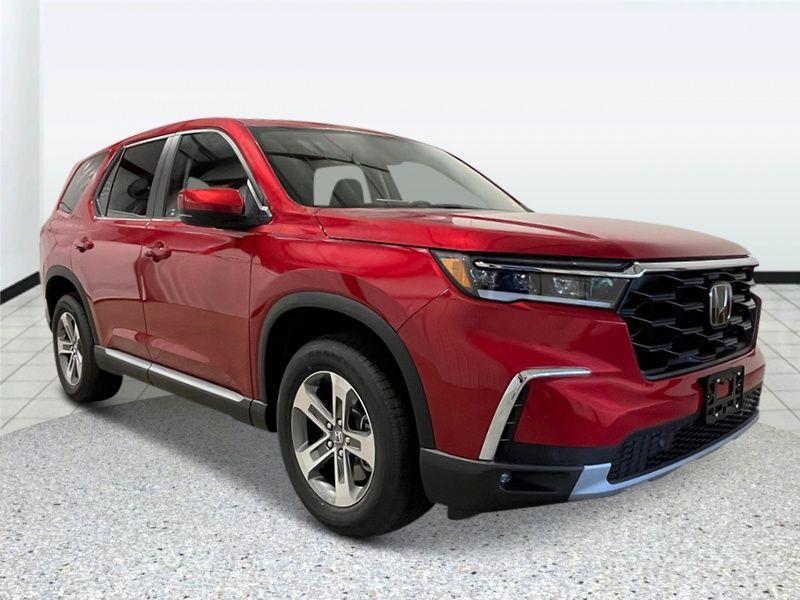 new 2025 Honda Pilot car, priced at $48,200