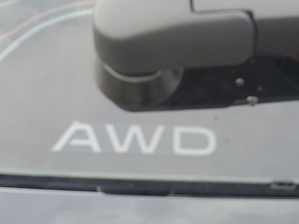 used 2025 Honda HR-V car, priced at $24,997