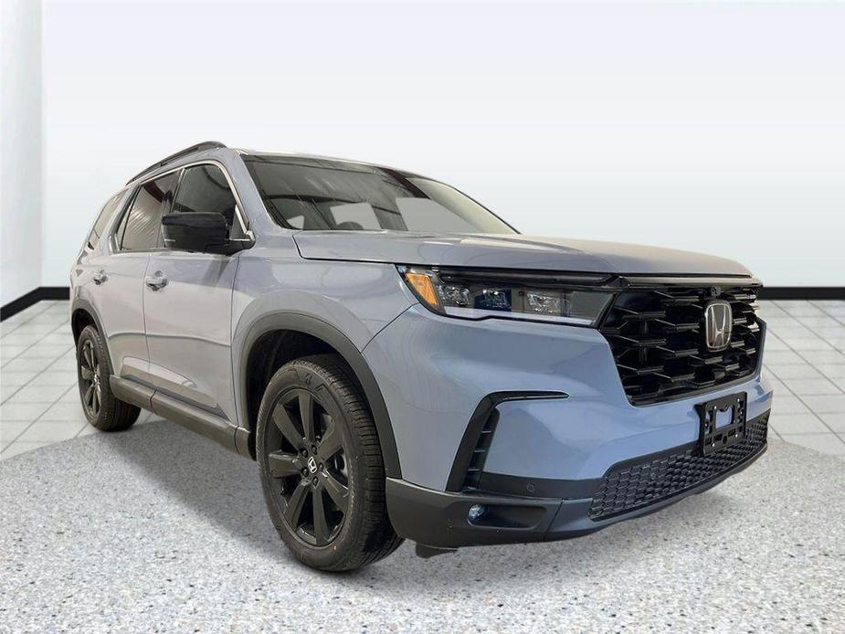 new 2025 Honda Pilot car, priced at $56,430