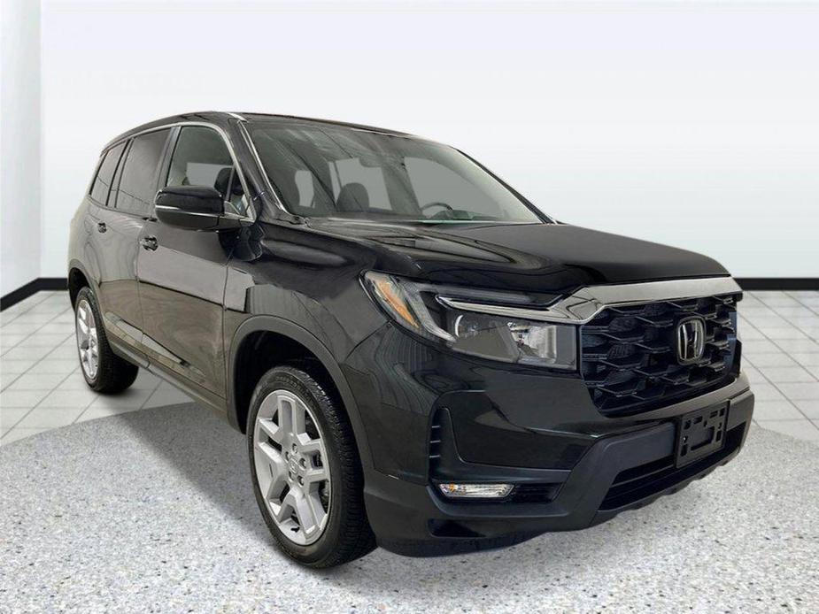 new 2025 Honda Passport car, priced at $43,795