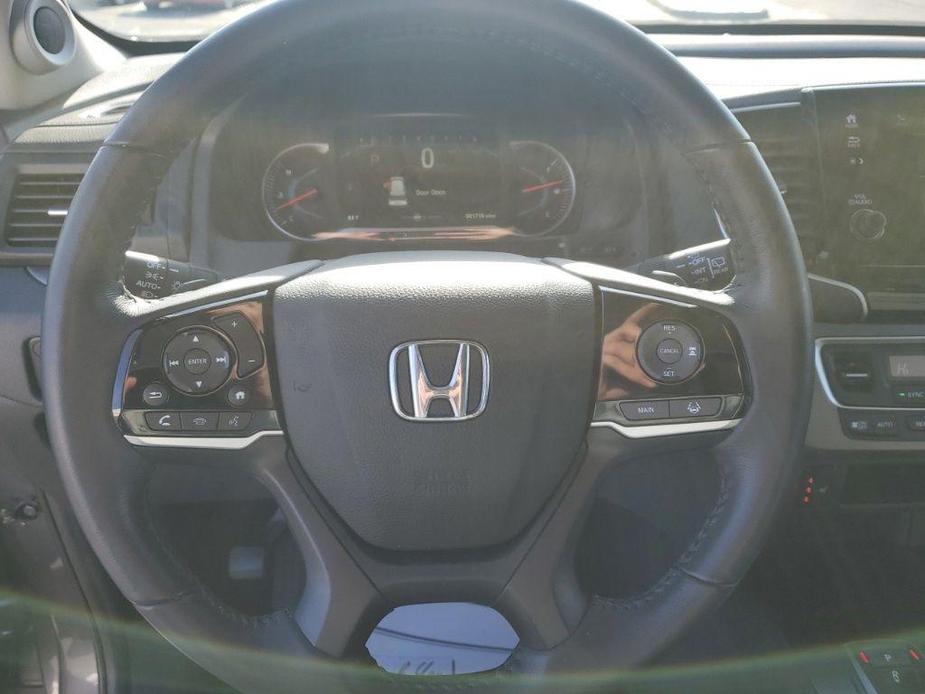 used 2022 Honda Pilot car, priced at $31,273