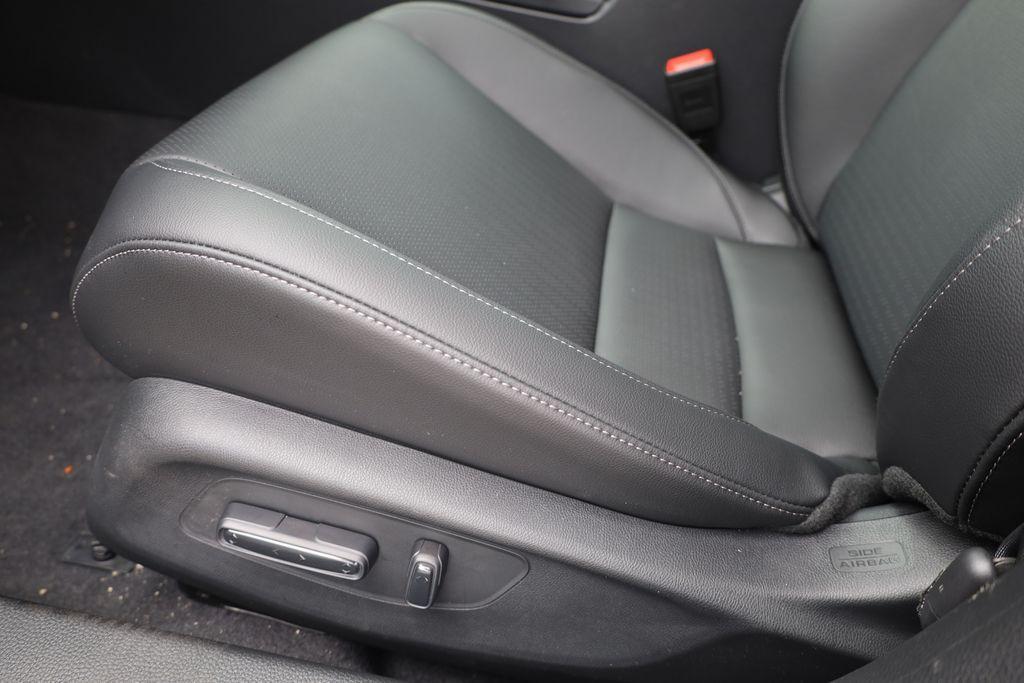 new 2025 Honda Civic Hybrid car, priced at $33,555