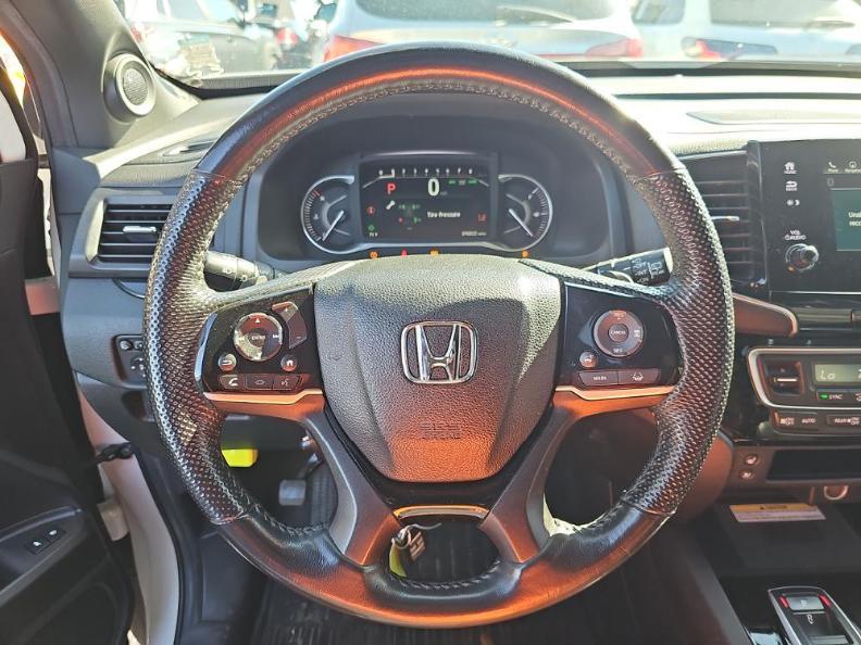 used 2023 Honda Passport car, priced at $33,604