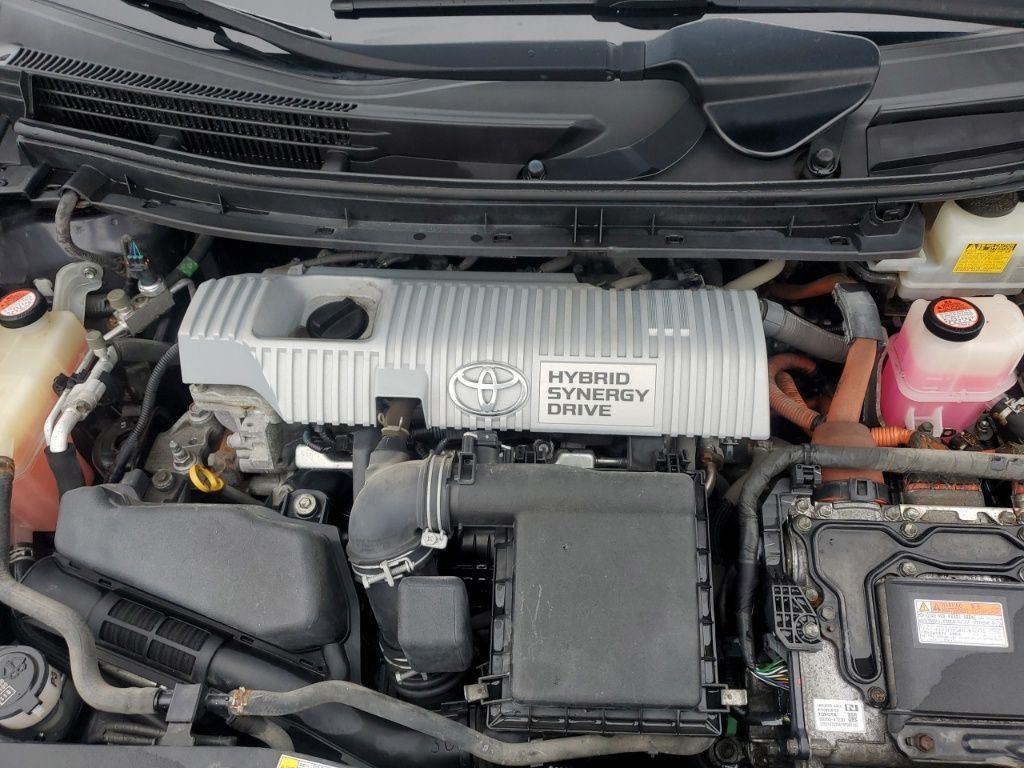 used 2015 Toyota Prius car, priced at $9,337